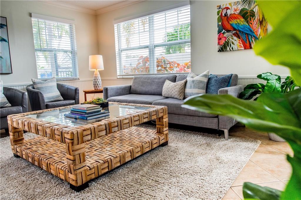 NAPLES PARK - Residential