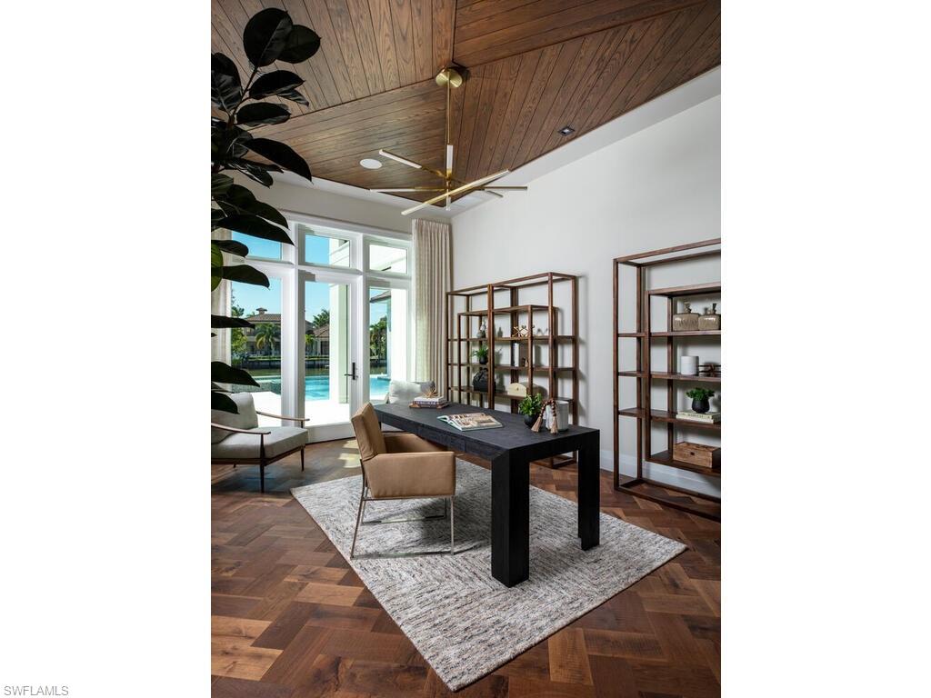 AQUALANE SHORES - Residential