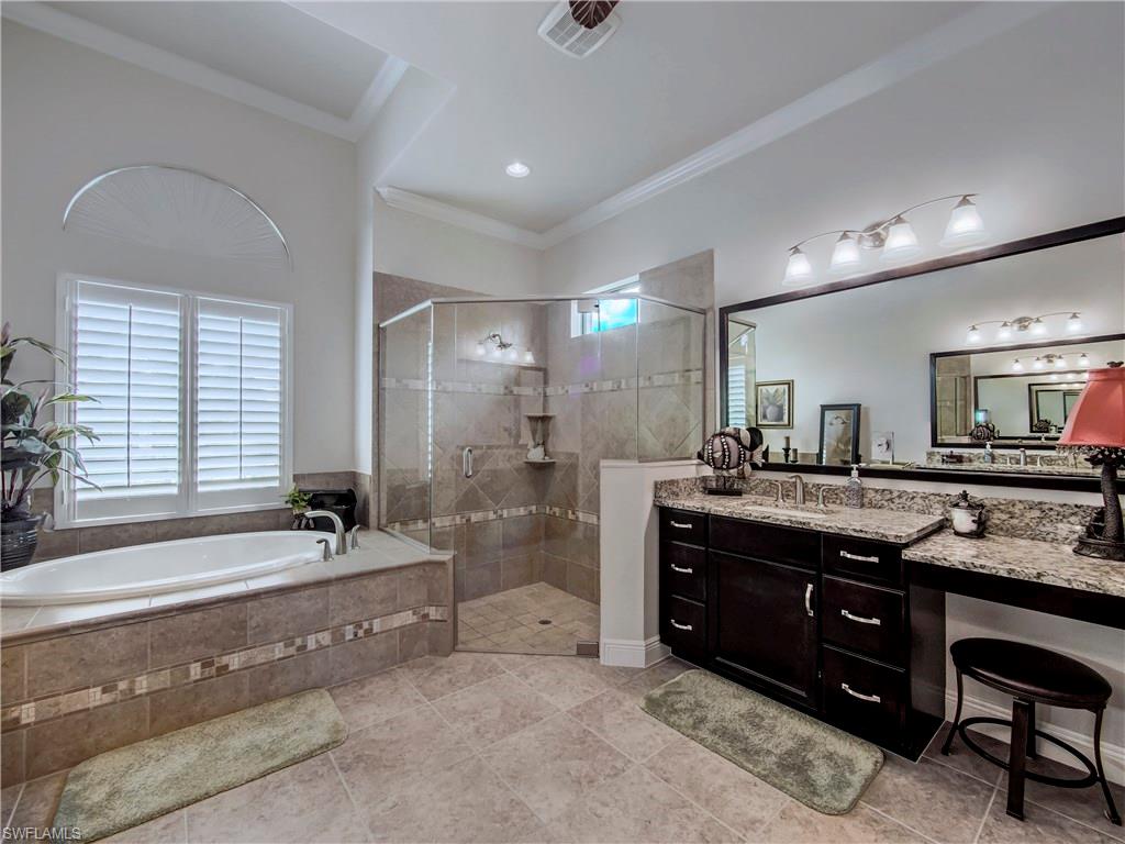 BONITA LAKES - Residential