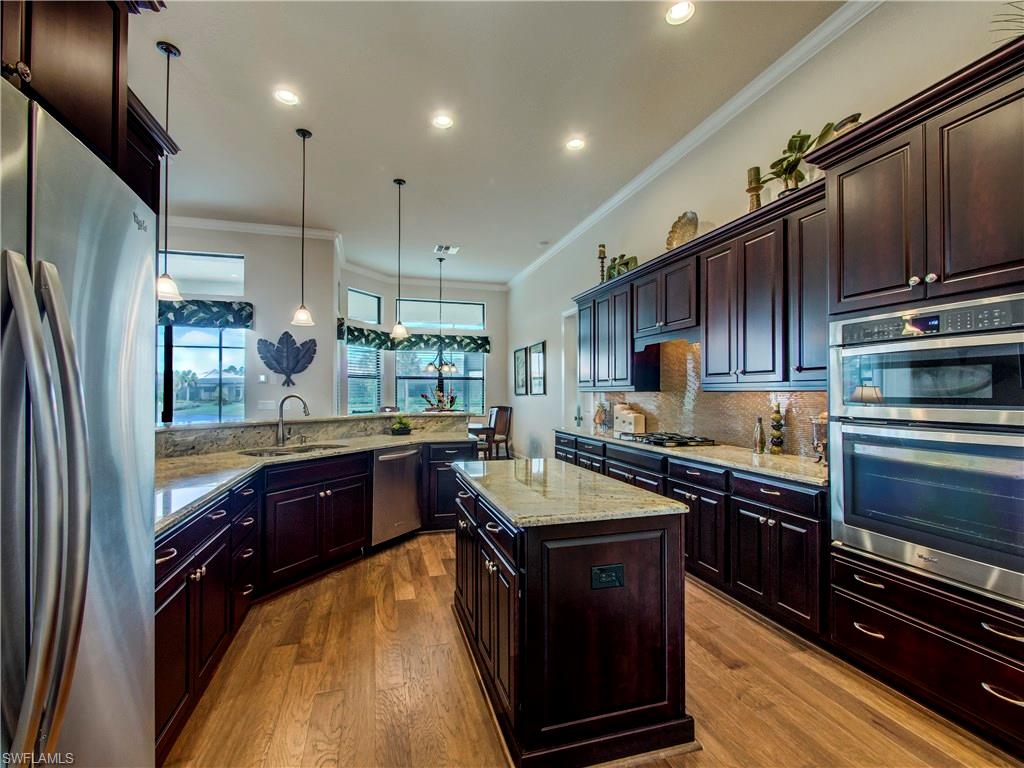 BONITA LAKES - Residential