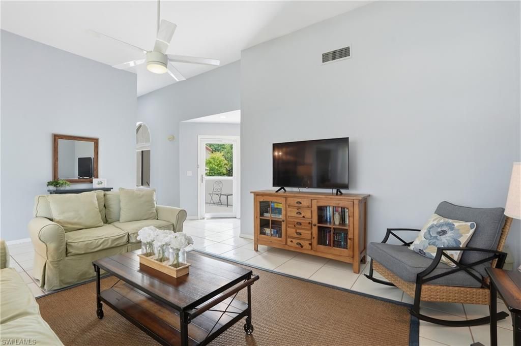 Photo of 637 Beachwalk CIR #E202, NAPLES, FL 34108 (MLS # 226016746)