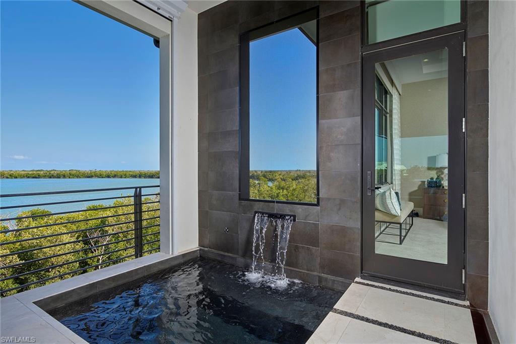 KEY MARCO - Residential