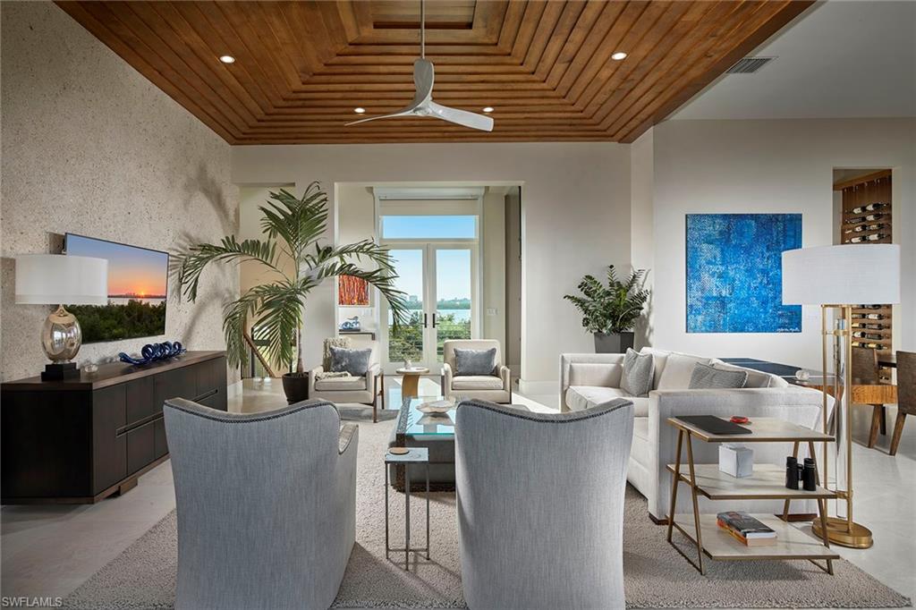 KEY MARCO - Residential