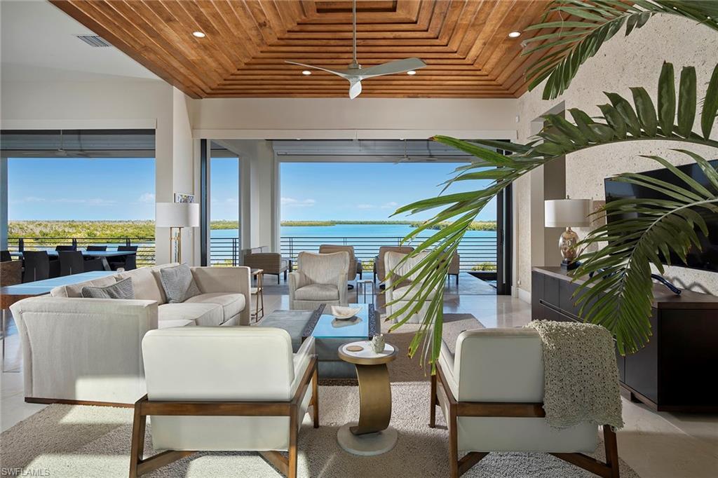 KEY MARCO - Residential