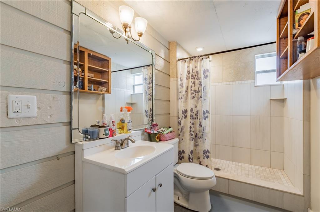 NORTH FORT MYERS - Residential