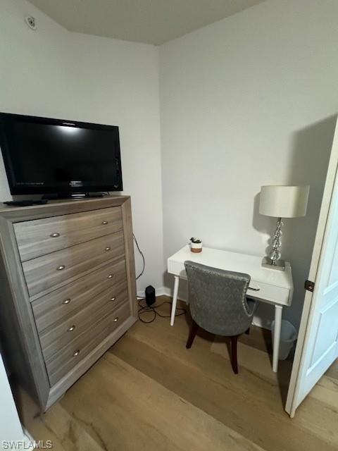 WINDWARD CAY - Residential Lease