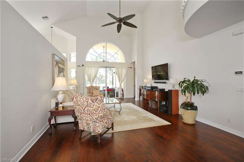 SATURNIA LAKES - Residential