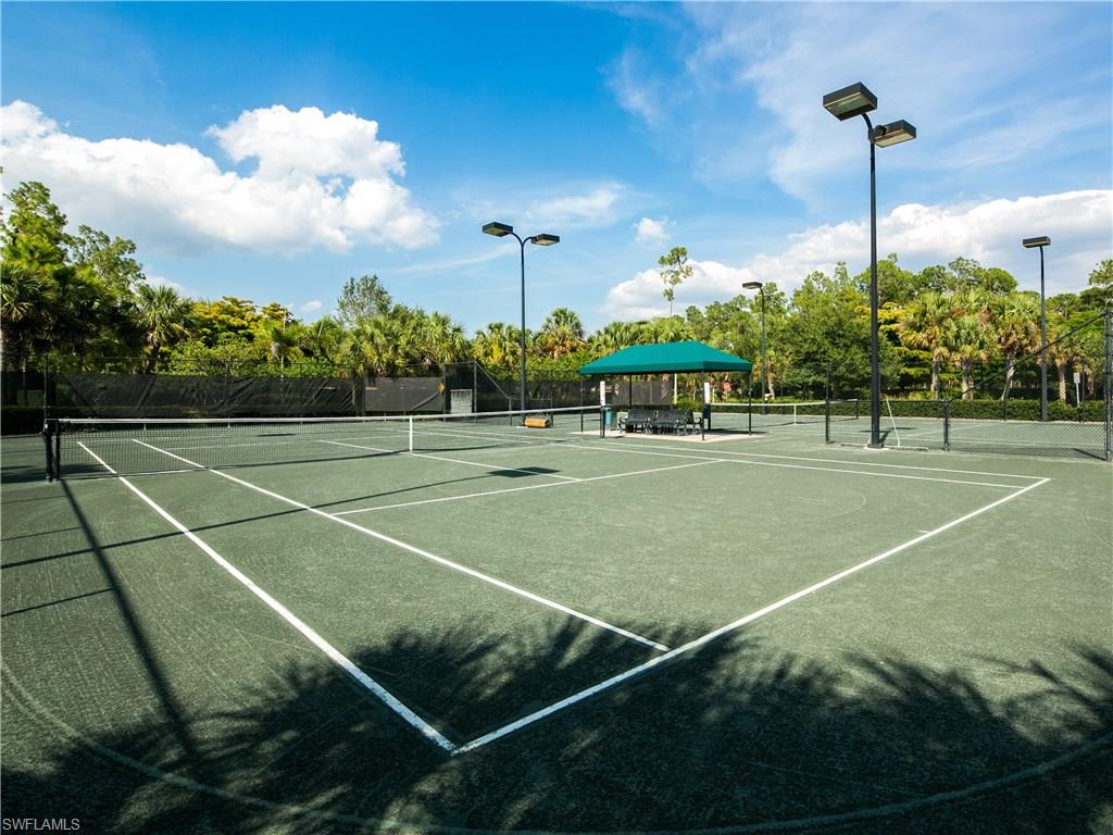 SATURNIA LAKES - Residential