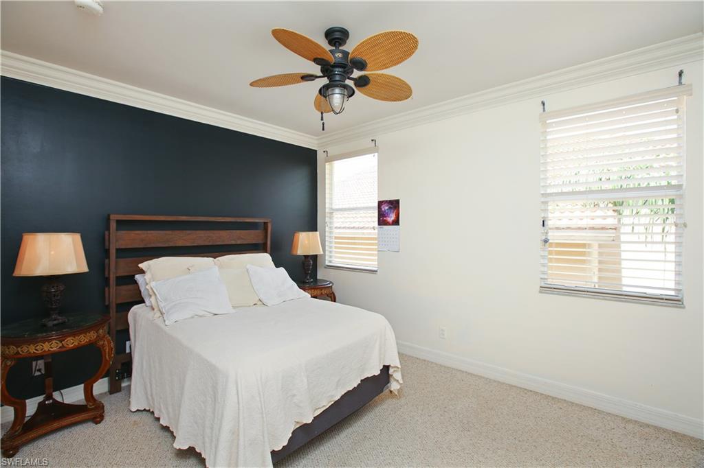 SATURNIA LAKES - Residential