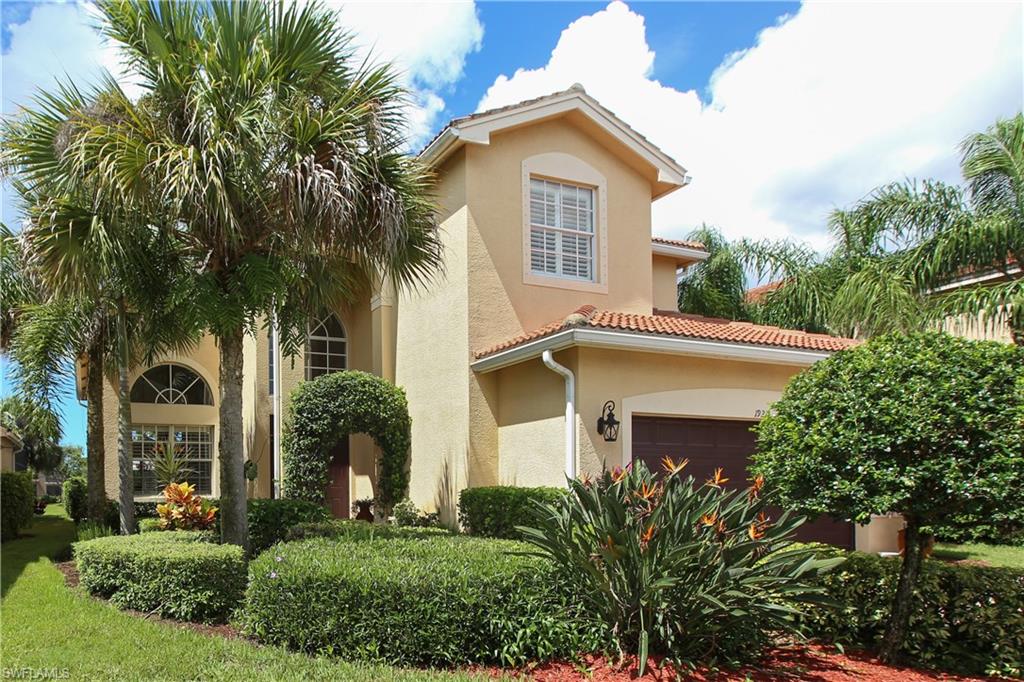 SATURNIA LAKES - Residential