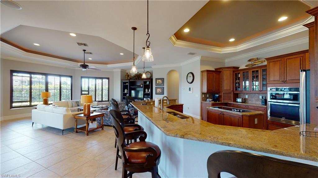 MARCO BEACH - Residential