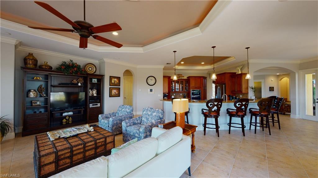 MARCO BEACH - Residential