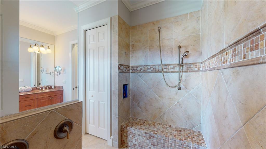 MARCO BEACH - Residential