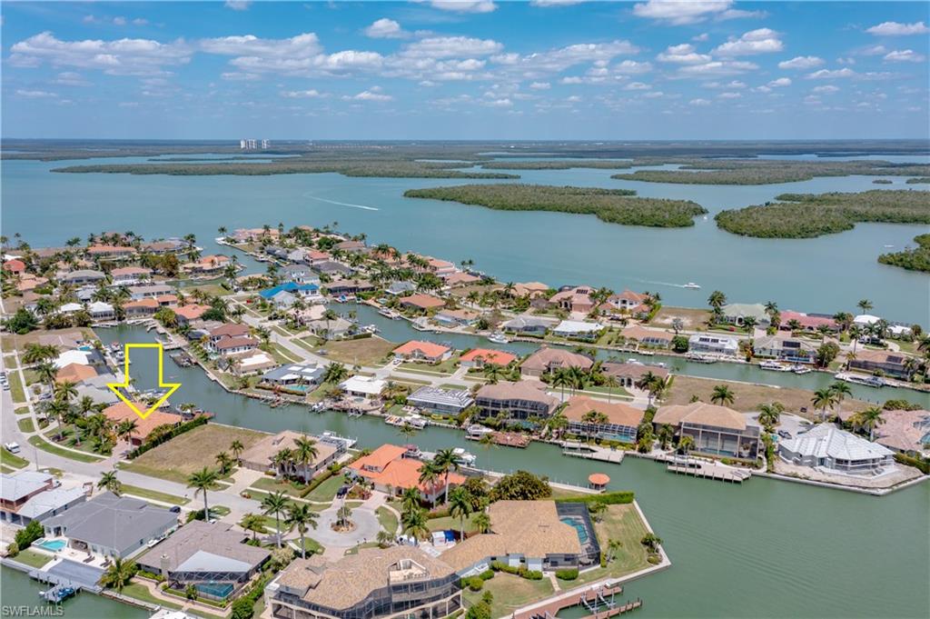 MARCO BEACH - Residential