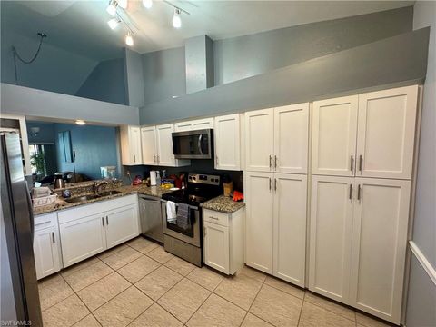 501 Lake Louise CIR 203 NAPLES FL 34110