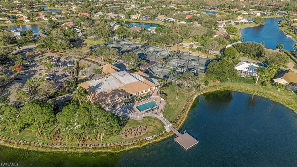 LONGSHORE LAKE - Residential