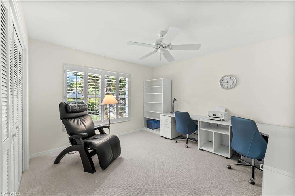 LONGSHORE LAKE - Residential