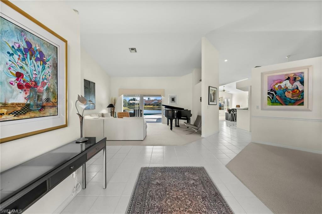 LONGSHORE LAKE - Residential