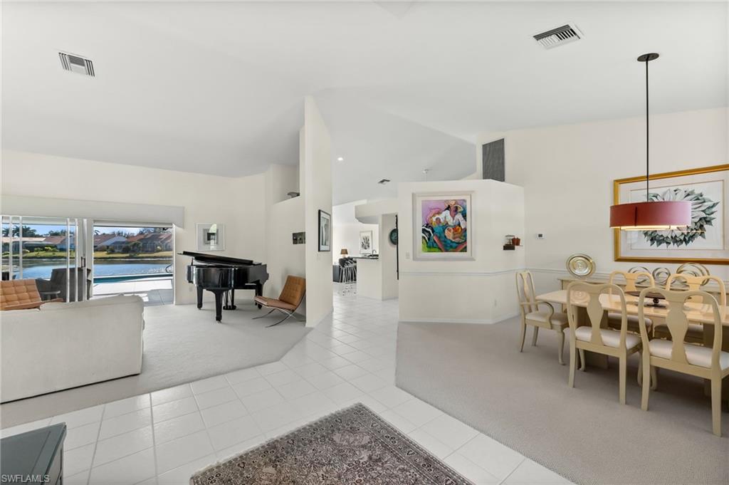 LONGSHORE LAKE - Residential