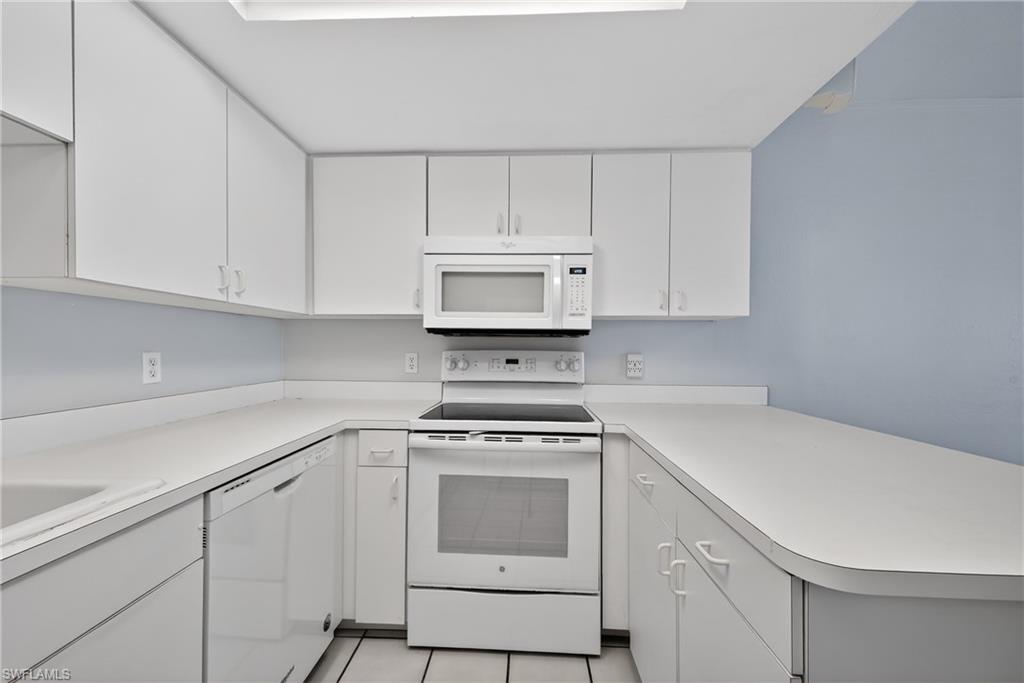 CYPRESS LAKE ESTATES - Residential