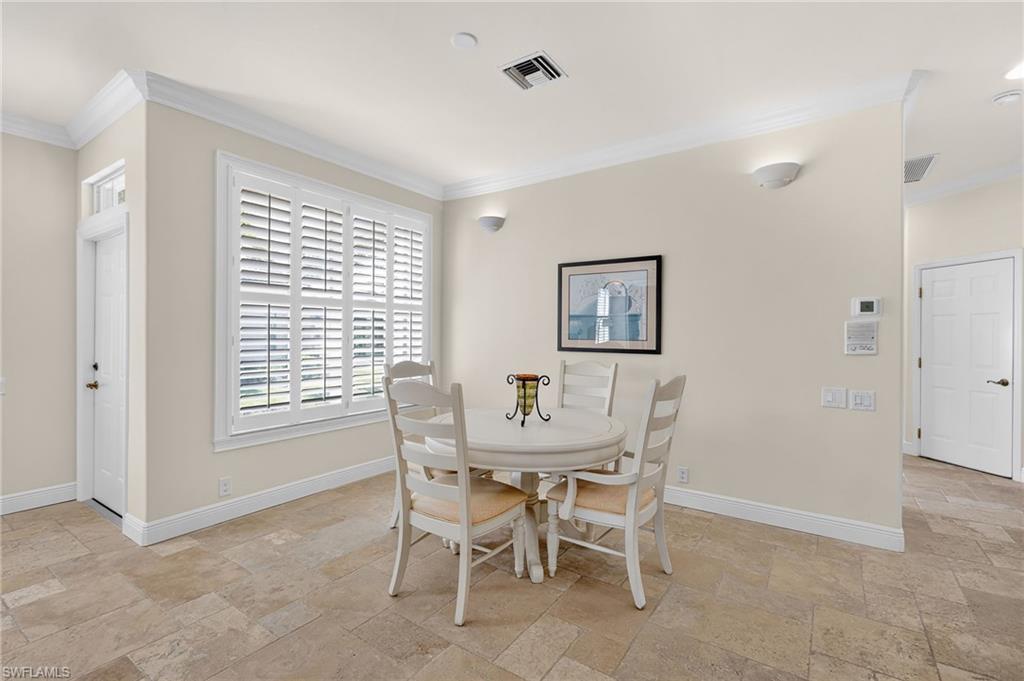 SOMMERSET VILLAS - Residential