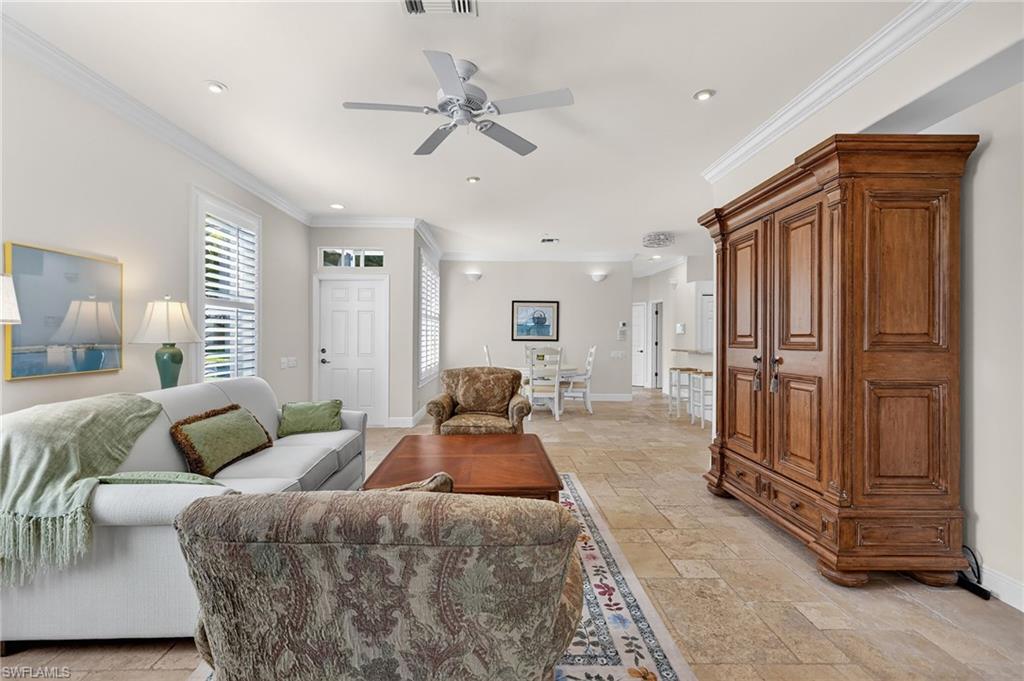 SOMMERSET VILLAS - Residential