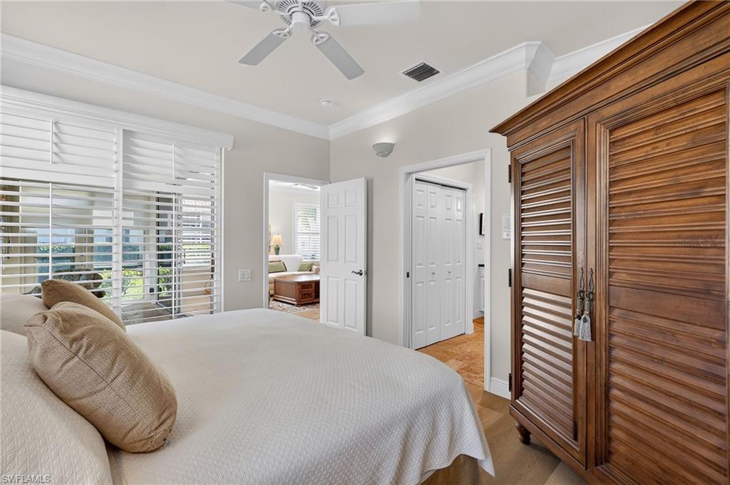 SOMMERSET VILLAS - Residential