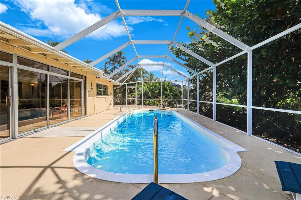 BONITA FARMS - Residential