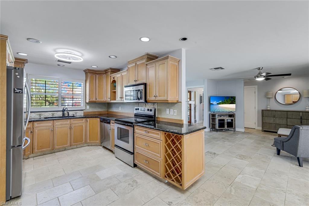 BONITA FARMS - Residential