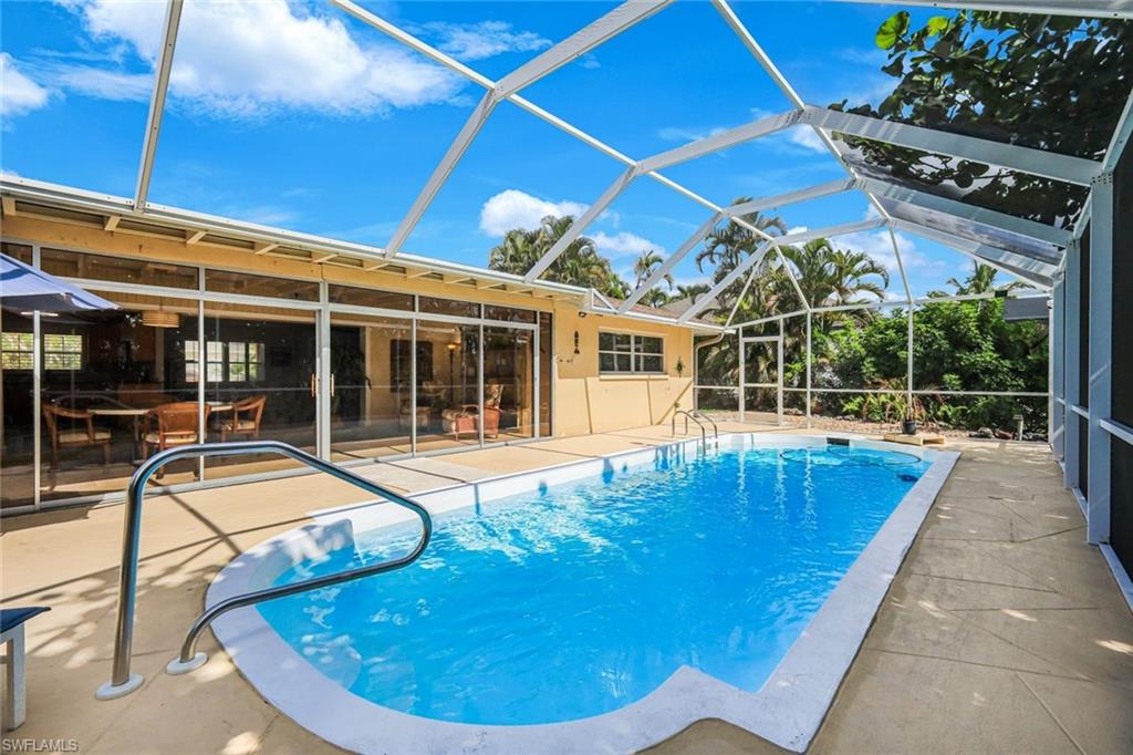 BONITA FARMS - Residential