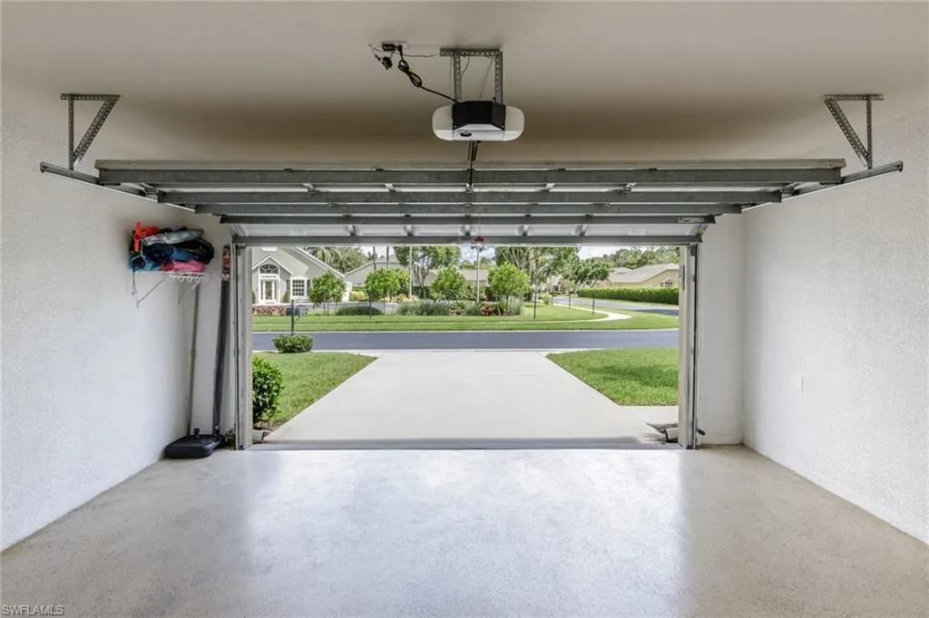 Naples, Florida 34112, United States, 3 Bedrooms Bedrooms, ,2 BathroomsBathrooms,Residential,Active,179709