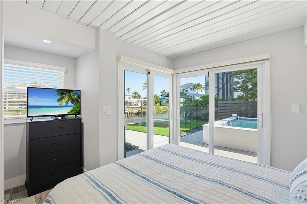 SANTINI CROSS UNREC - Residential