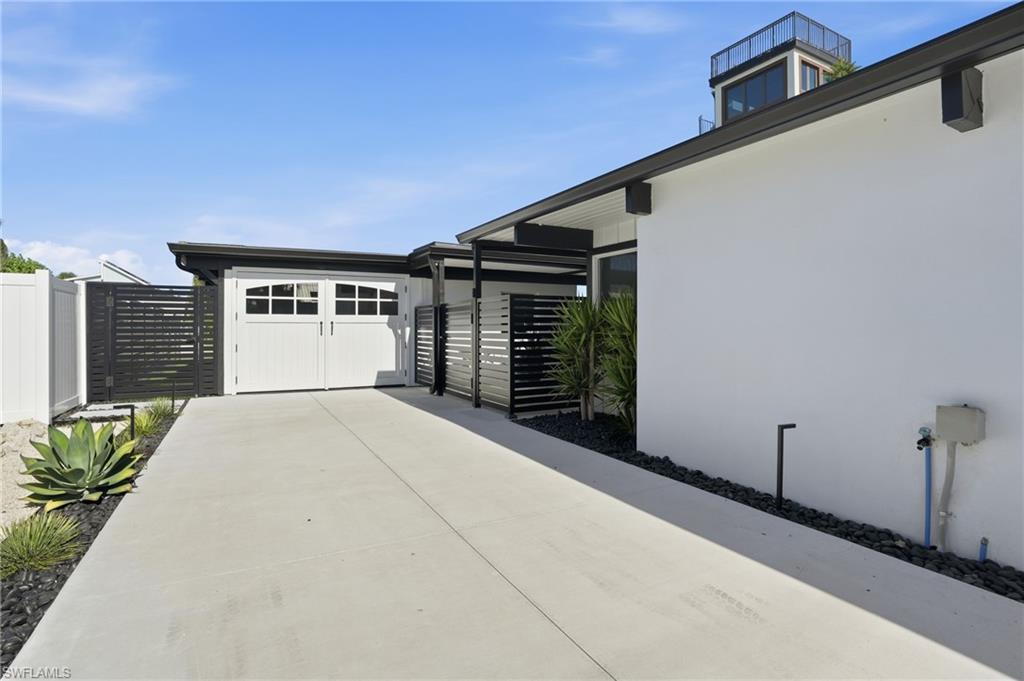 SANTINI CROSS UNREC - Residential