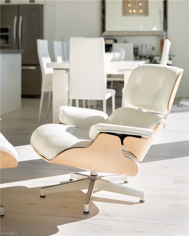 ROYAL HARBOR - Residential