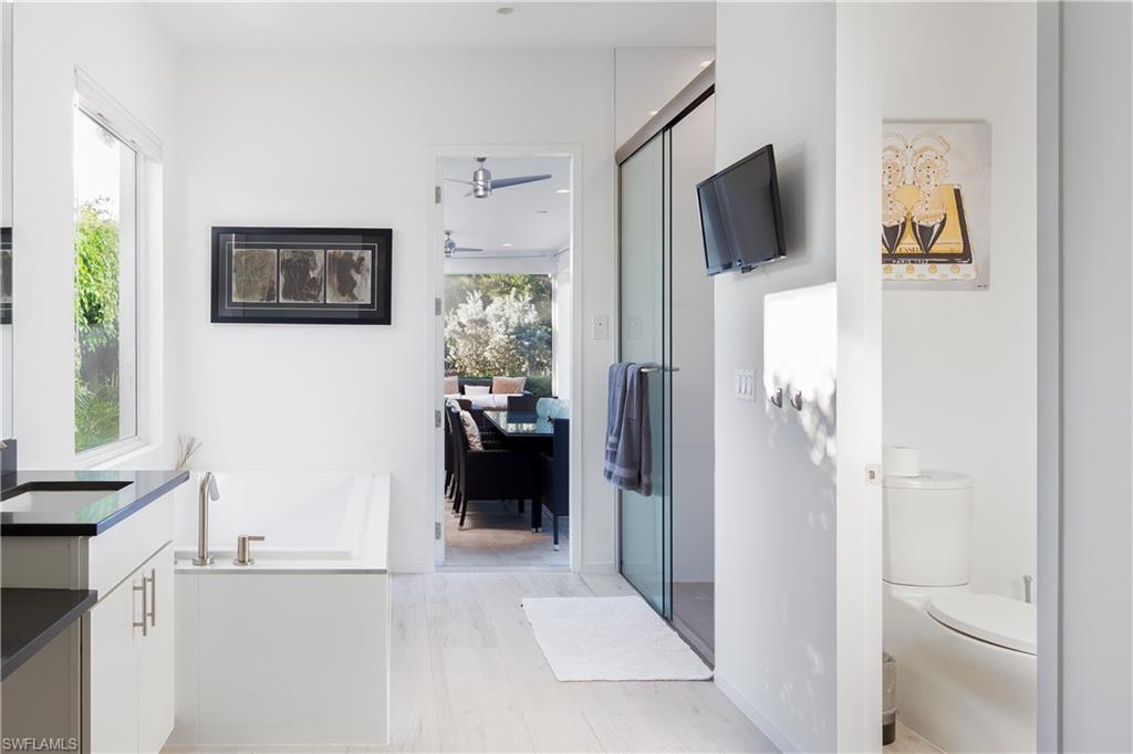 ROYAL HARBOR - Residential