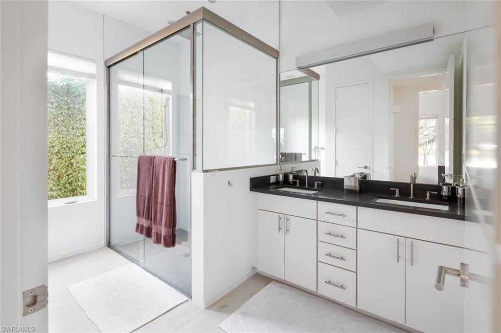 ROYAL HARBOR - Residential