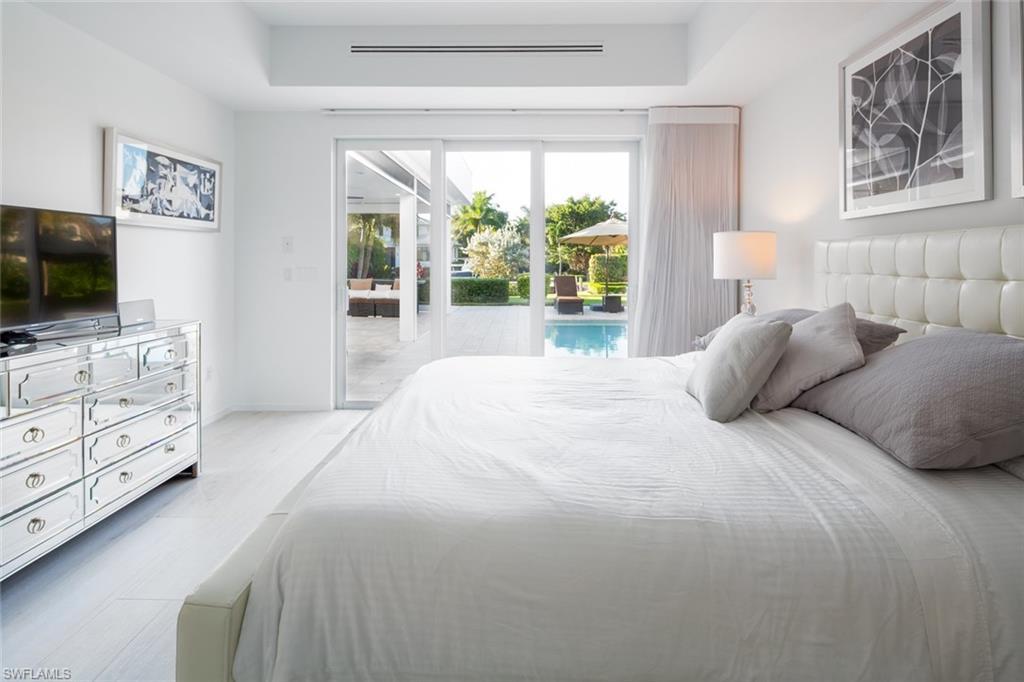 ROYAL HARBOR - Residential