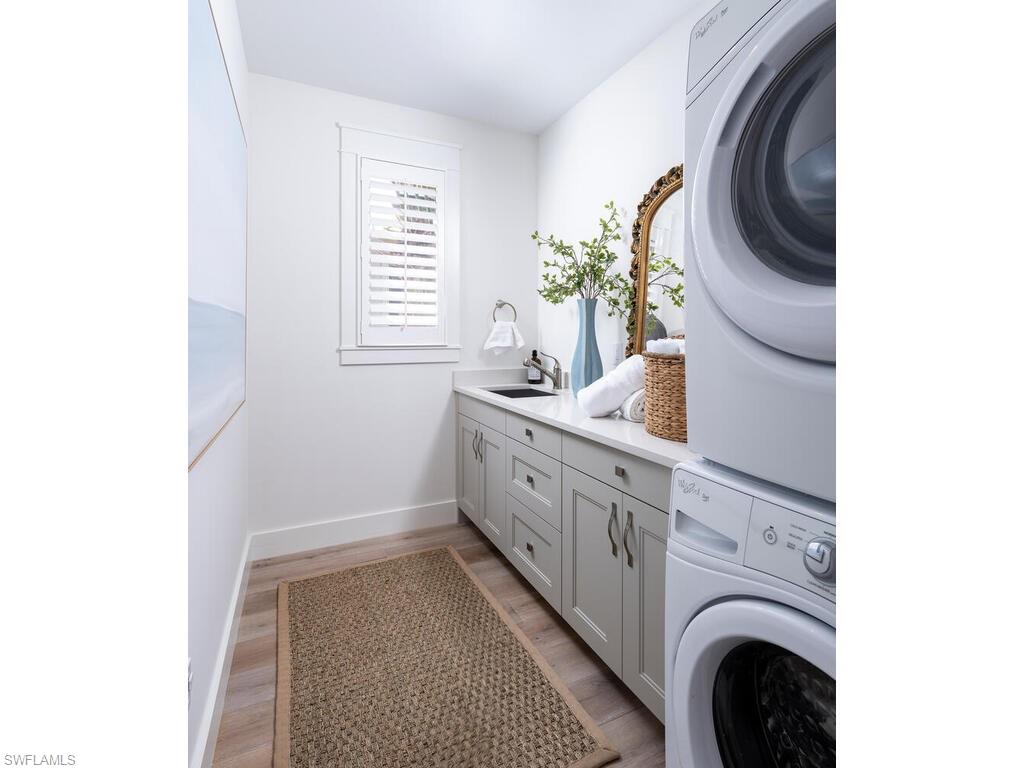 OLDE NAPLES - Residential