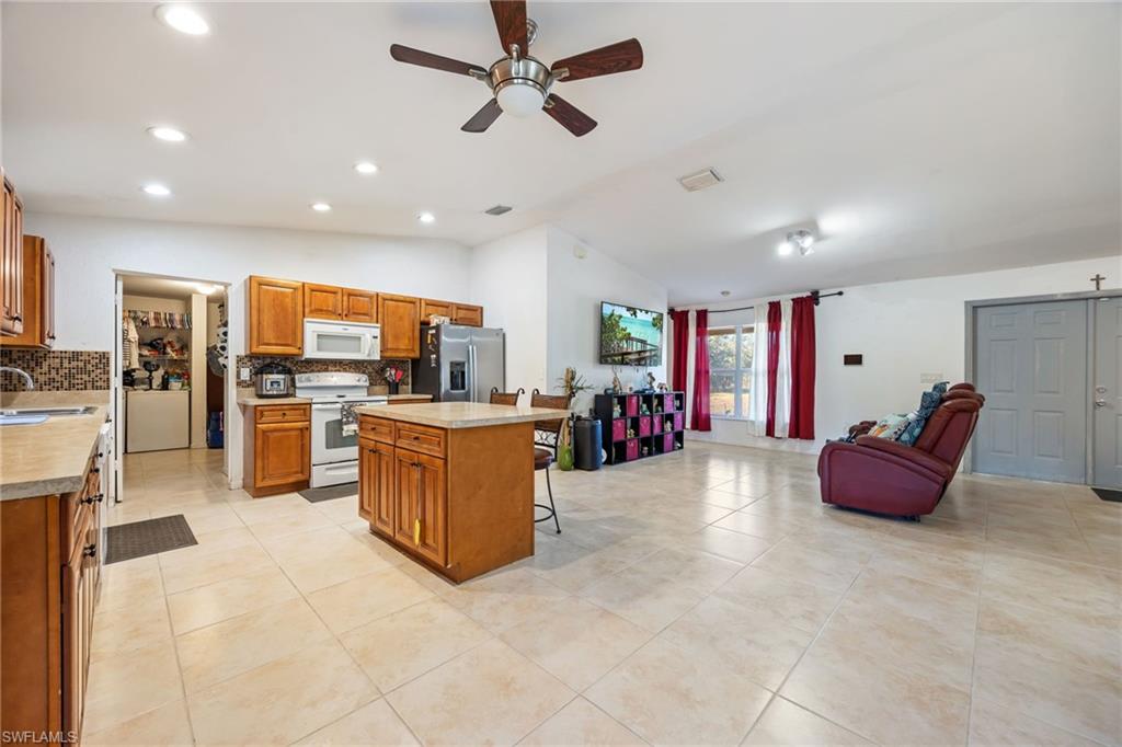 MONTURA RANCH ESTATES - Residential