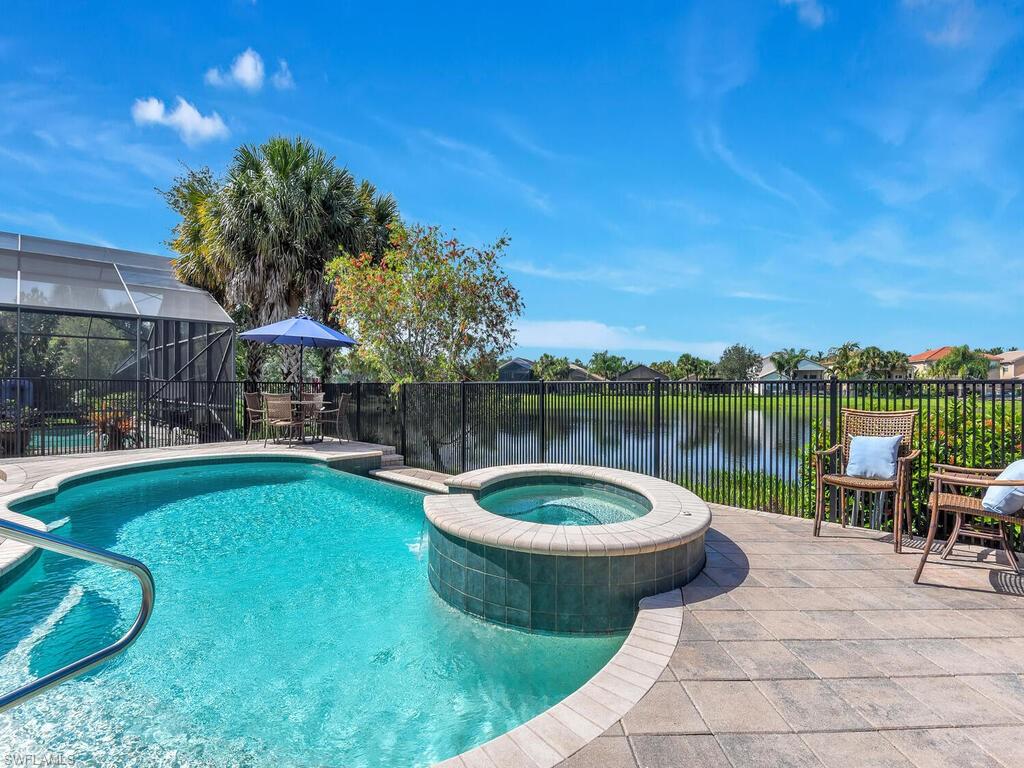 SATURNIA LAKES - Residential