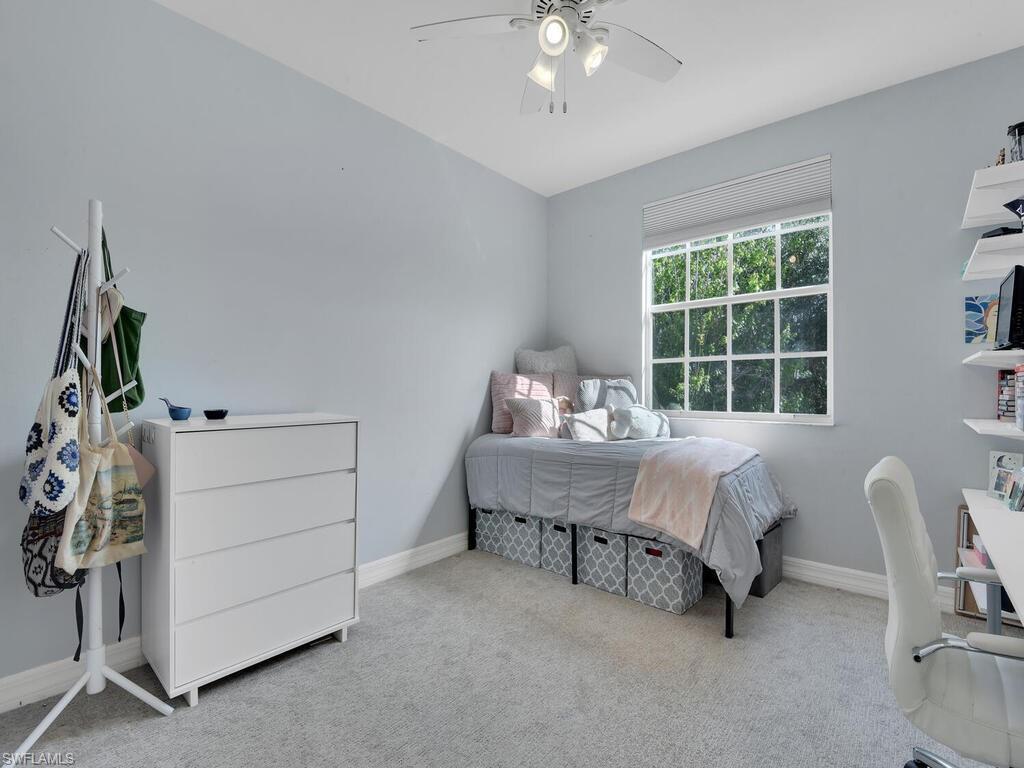 SATURNIA LAKES - Residential