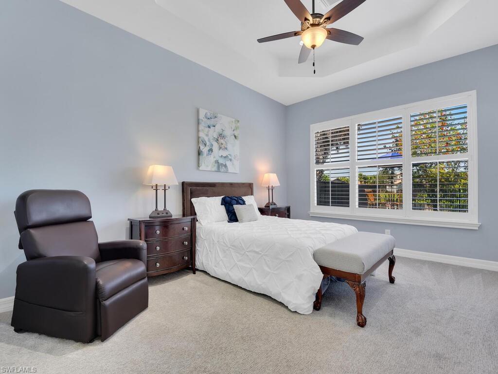 SATURNIA LAKES - Residential