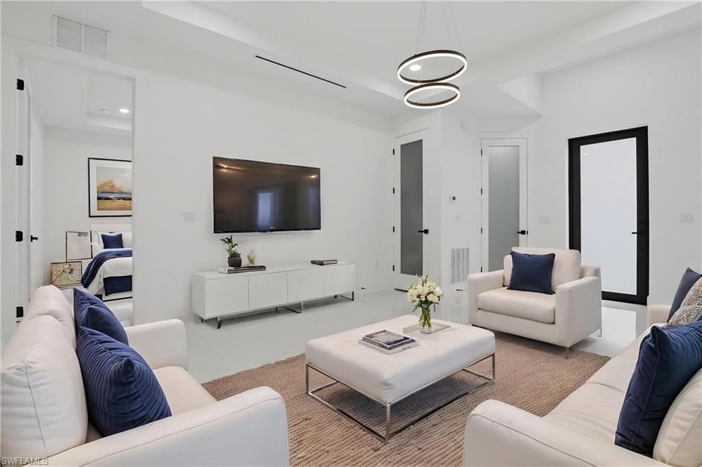 GREENBRIAR - Residential