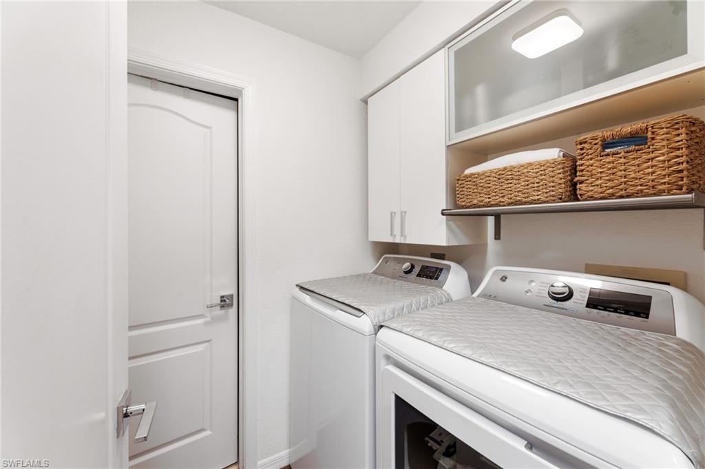 BERMUDA CAYS - Residential