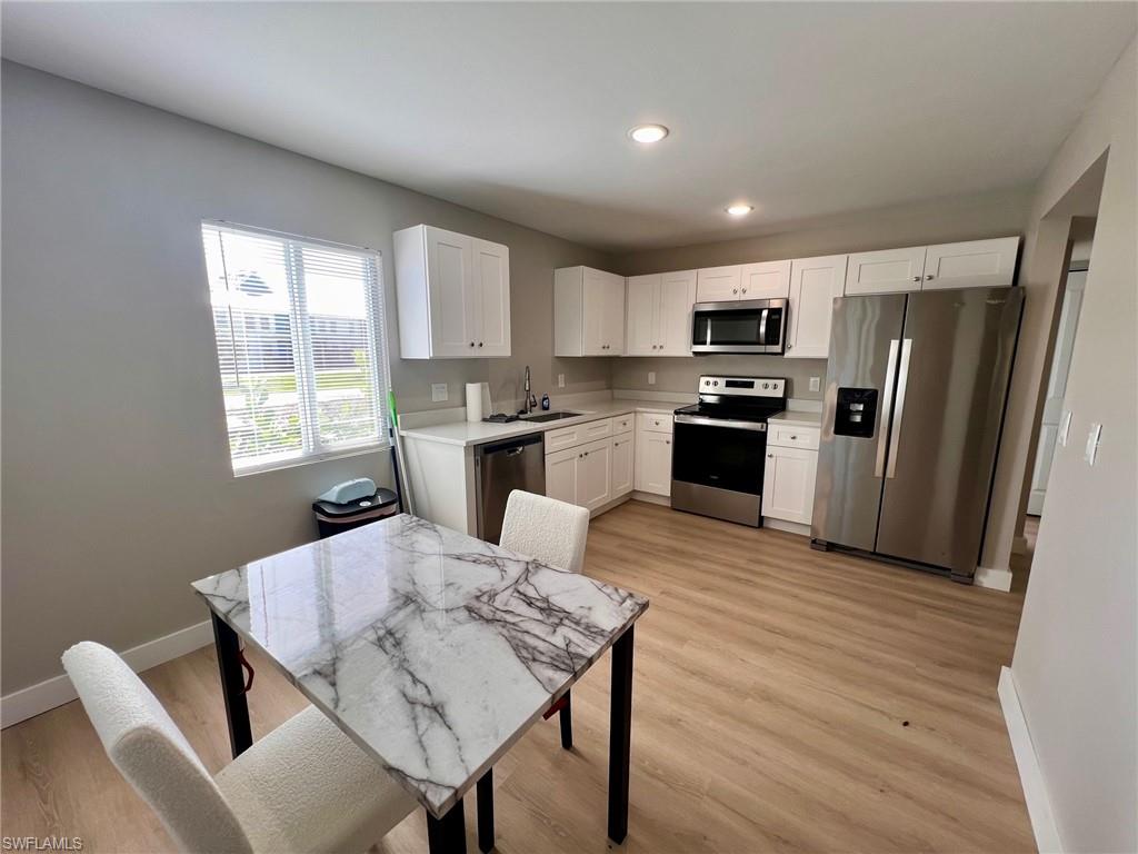 CAPE CORAL - Residential Lease