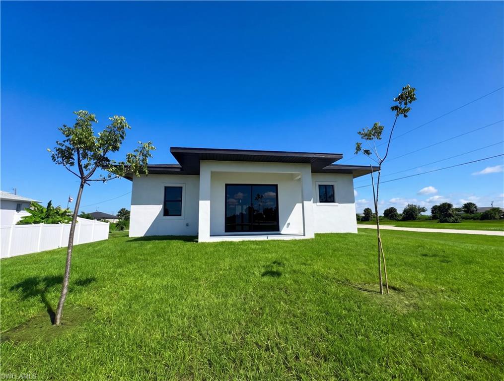 CAPE CORAL - Residential Lease
