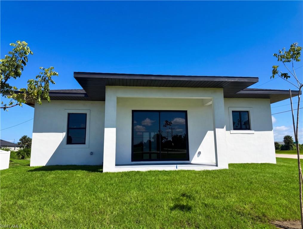 CAPE CORAL - Residential Lease