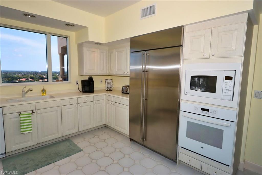 MARQUESA AT BAY COLONY - Residential Lease