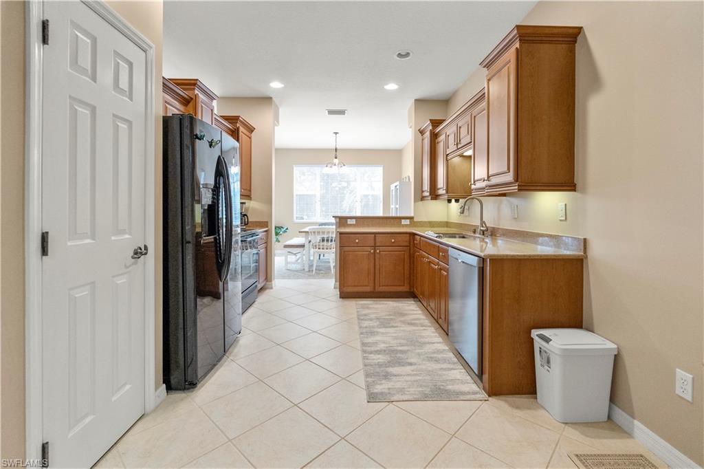 BELLA TERRA - Residential Lease