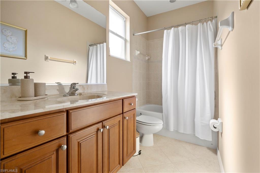 BELLA TERRA - Residential Lease